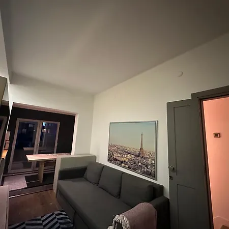 Taksim Squire Private 3 Floors Triplex 5rooms 4bath Διαμέρισμα *